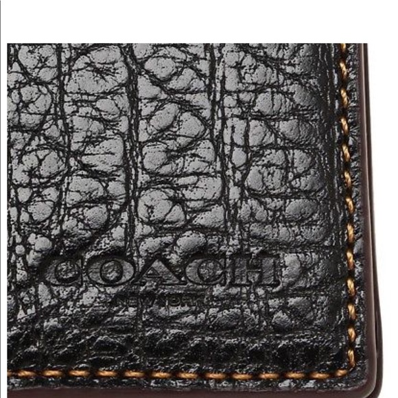 Coach Wallet - Picture 4 of 4